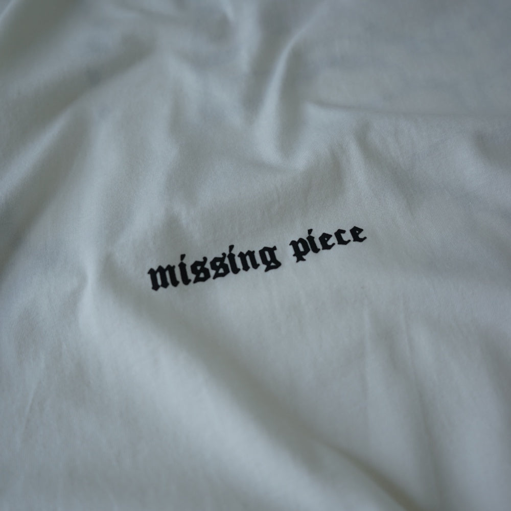 Hierarchy Studios - Decayed Missing Piece White Oversized T-Shirt