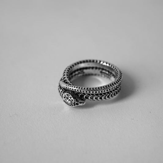 Hierarchy Studios - Round Snake Ring