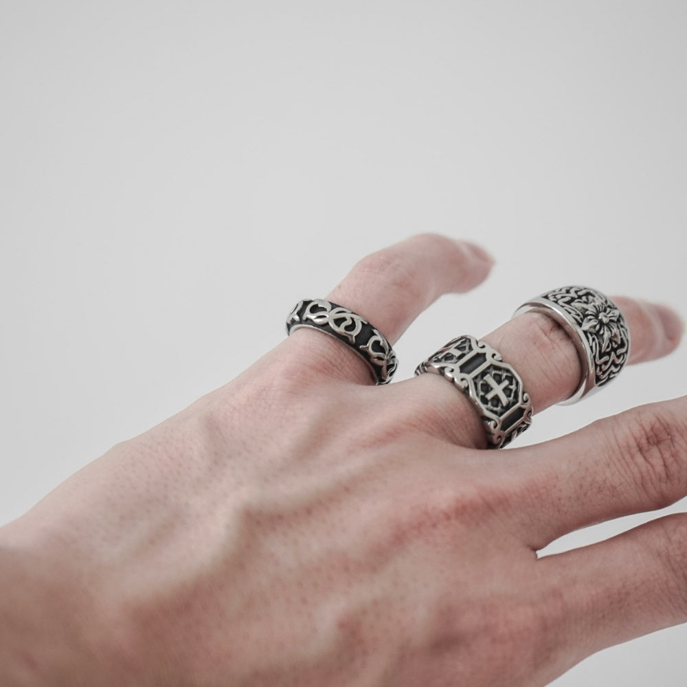 Hierarchy Studios - Infinity Script Ring