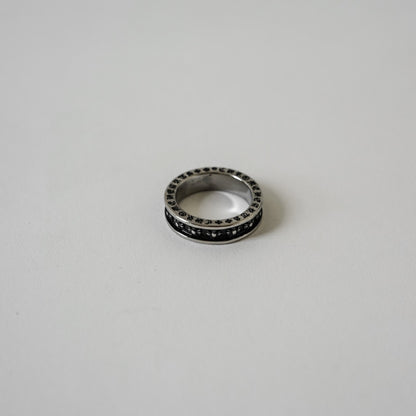 Hierarchy Studios - Dark Cross Ring